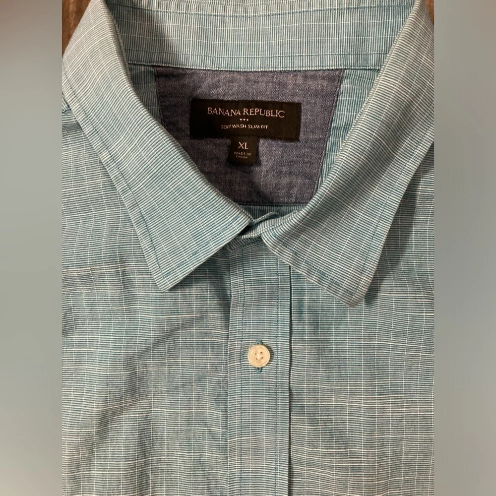 Banana Republic Men’s Soft Wash Slim Fit‎ XL Button Down Shirt